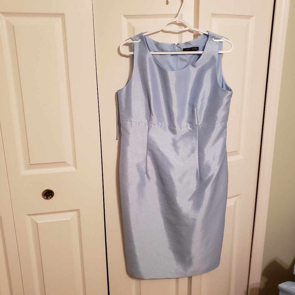 Cocktail Suit - Picture 3 of 5